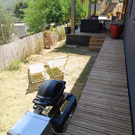 아파트 T3 En Rez De Sur Les Hauteurs D'ajaccio 아작시오