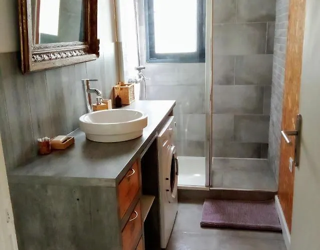 Apartmán T3 En Rez De Sur Les Hauteurs D'ajaccio