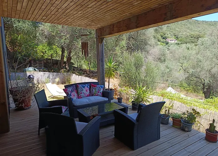 T3 En Rez De Sur Les Hauteurs D'ajaccio 阿雅克肖